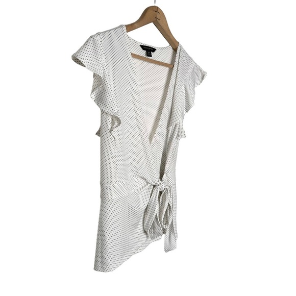Banana Republic | White with Black Polka Dots Short Ruffle Sleeve Wrap Top - Picture 3 of 6